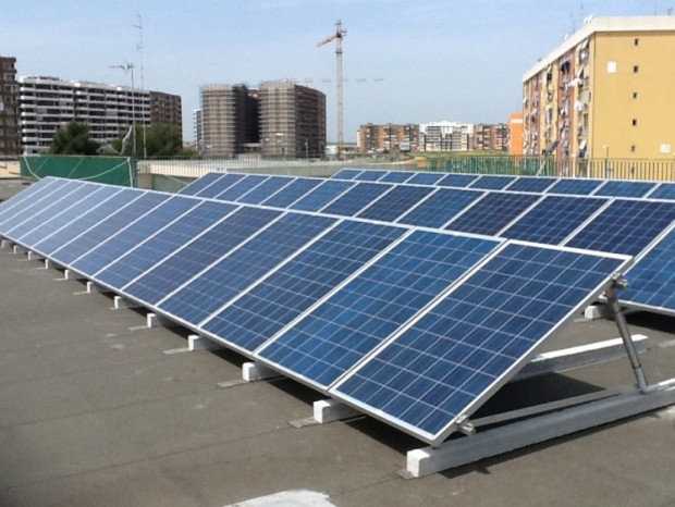 Realizzazione di impianti fotovoltaici sugli edifici scolastici del Comune di Bari